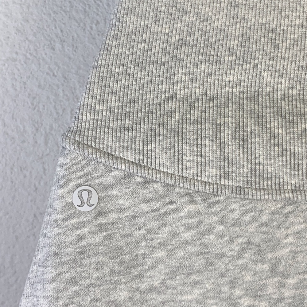 Lululemon Heather Gray Scuba High Rise Mini Skirt - Picture 8 of 10